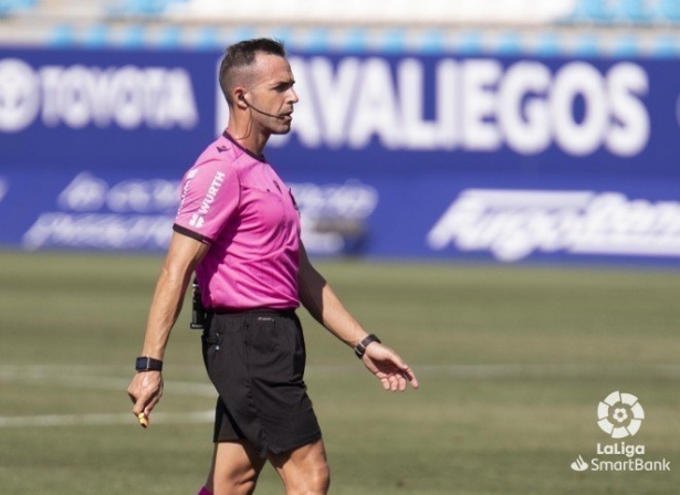Gález Rascón dirigirá el Málaga - Granada en `La Rosaleda` (LALIGA) Gález Rascón dirigirá el Málaga - Granada en `La Rosaleda` (LALIGA)