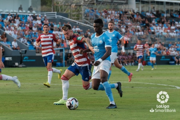 Lance del partido de la primera vuelta entre el Granada y el Ibiza (LALIGA) Lance del partido de la primera vuelta entre el Granada y el Ibiza (LALIGA)