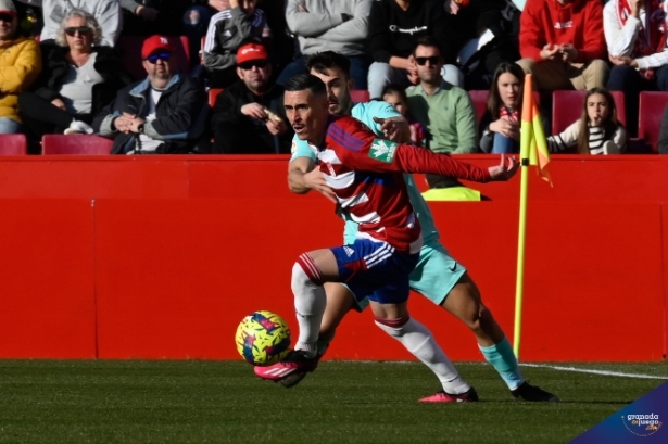El Granada CF colabora en la campaña Cada Minuto CUenta (JOSÉ M. BALDOMERO)