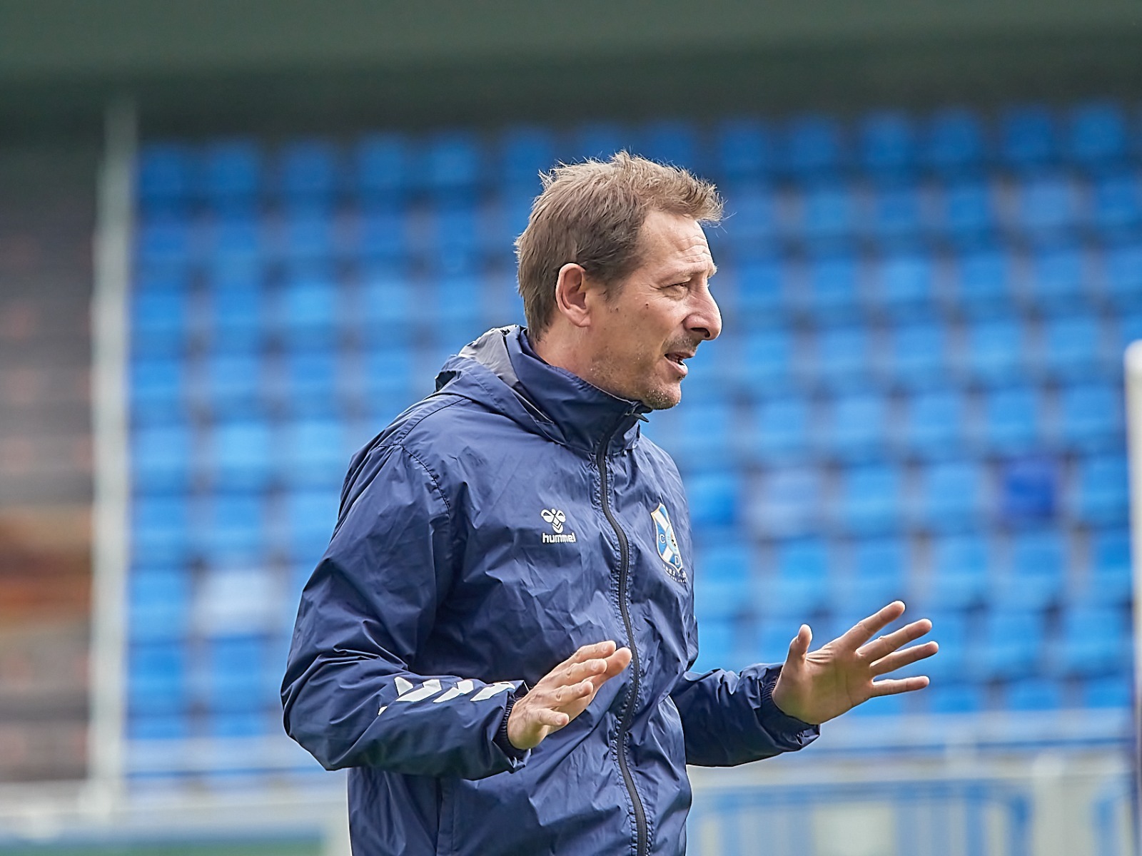 Luis Miguel Ramis, en un entrenamiento con el Tenerife (CD TENERIFE)