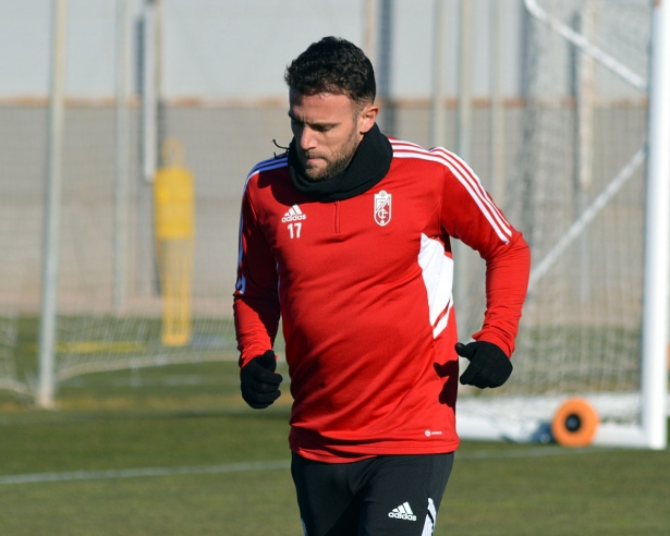 Quini, en un entrenamiento reciente (JAVIER PALMA)