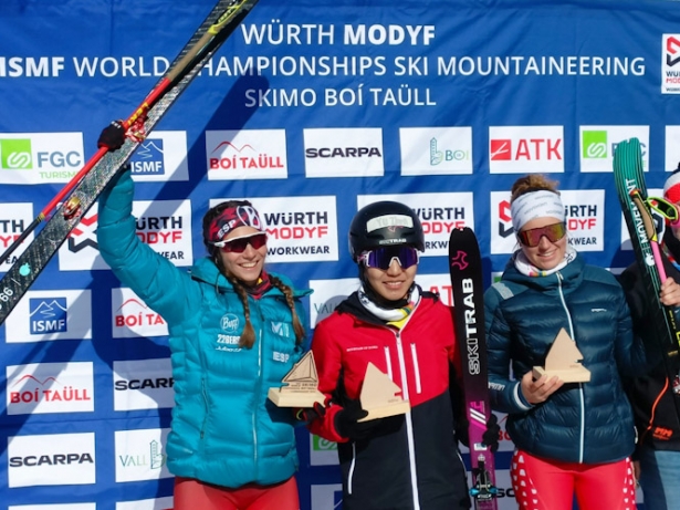María Ordóñez en el podium 