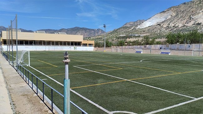 Campo de fútbol de Dúrcal (AYTO. DÚRCAL) 
