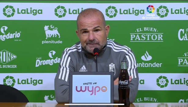 Paco López, en rueda de prensa (LigaSmartBank) Paco López, en rueda de prensa (LigaSmartBank)