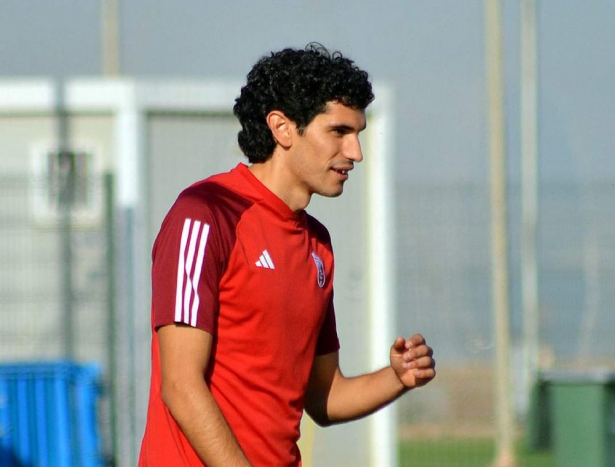 Vallejo sigue siendo el único fichaje del Granada CF (J. PALMA)