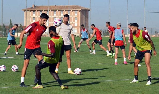 Entrenamiento del Granada CF (J. PALMA) Entrenamiento del Granada CF (J. PALMA)