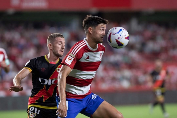 El Granada CF ya prepara el partido del sábado (LOF)