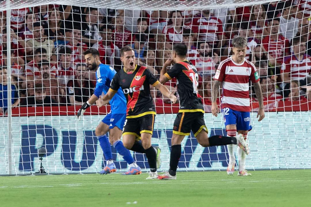 El Rayo celebra uno de los goles (LOF)