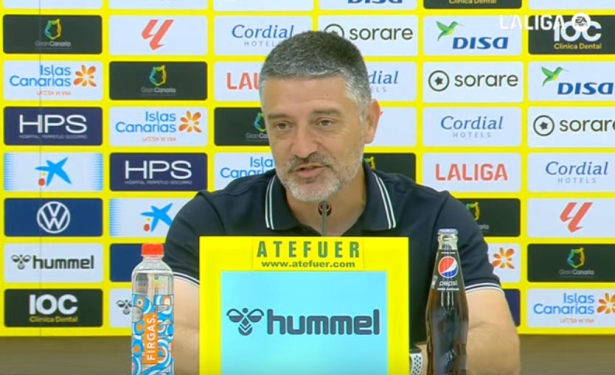 Xavi García Pimienta, entrenador de la UD Las Palmas, en rueda de prensa Xavi García Pimienta, entrenador de la UD Las Palmas, en rueda de prensa