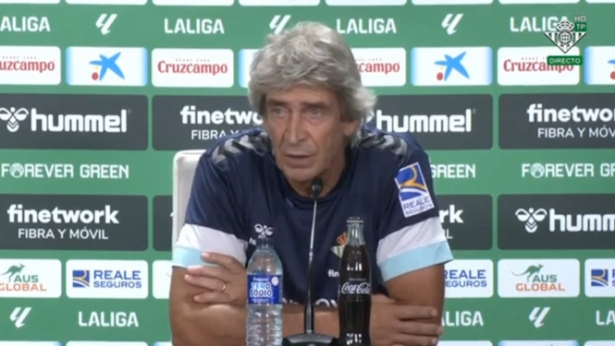 Rueda de prensa del entrenador del Real Betis, Manuel Pellegrini (REAL BETIS) Rueda de prensa del entrenador del Real Betis, Manuel Pellegrini (REAL BETIS)