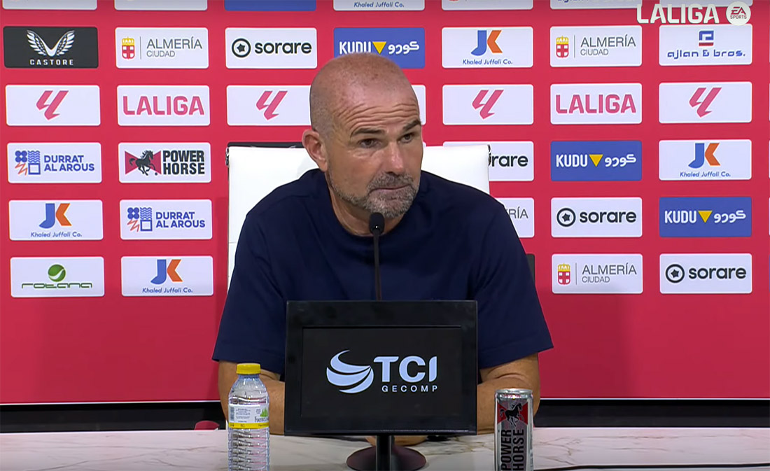 Paco López, entrenador del Granada CF, durante la rueda de prensa (LALIGA)