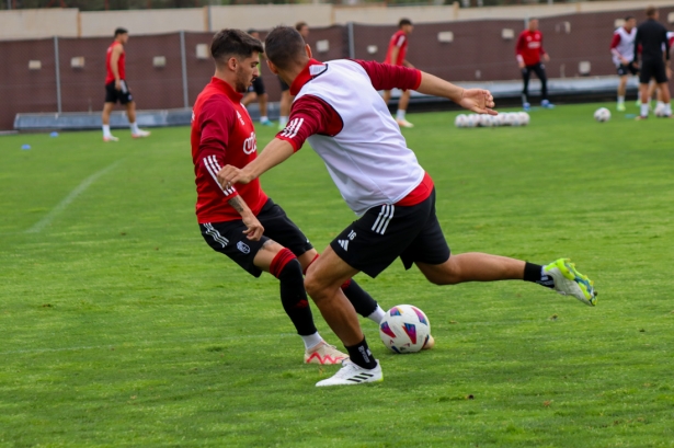 Los jugadores ya prepara el próximo encuentro ante Osasuna (CRISTIAN FERNÁNDEZ)