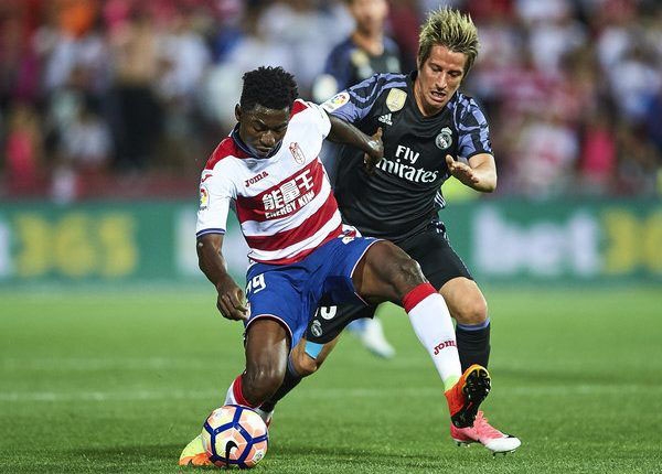 Hongla en su etapa como jugador del Granada CF