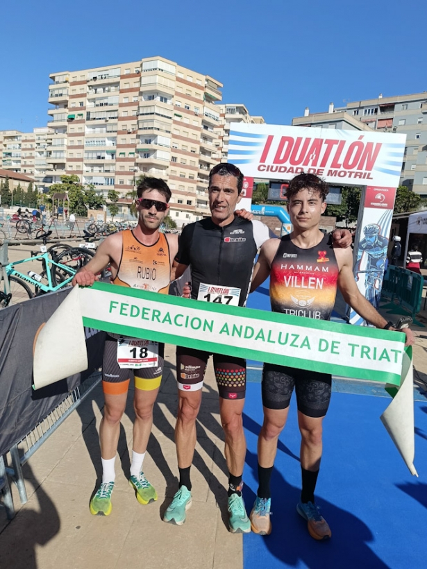 Podium masculino (FATRI)