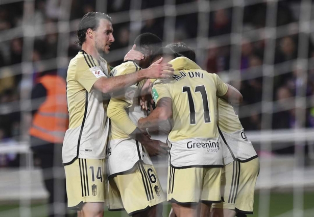 El Granada CF celebra un gol (LOF) El Granada CF celebra un gol (LOF)