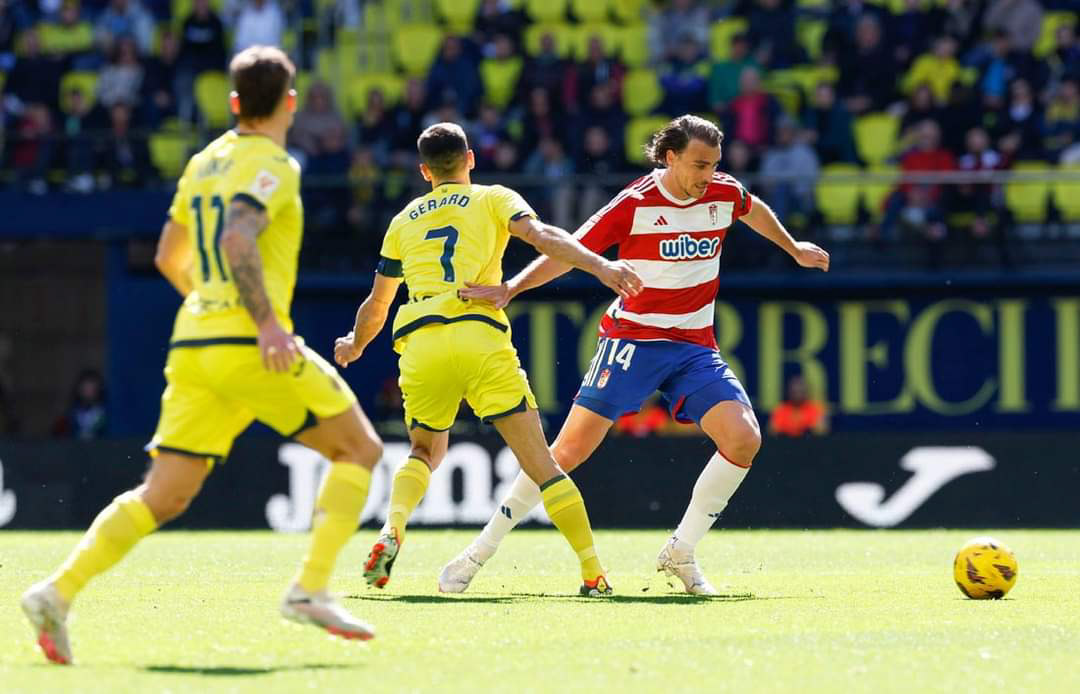 Ignasi Miquel durante el partido ante el Villarreal (LOF)