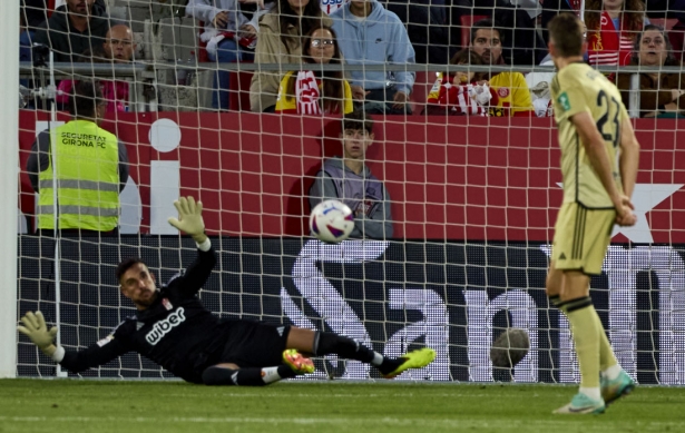 Marc Martínez tras encajar uno de los siete goles ante el Girona FC (LOF)
