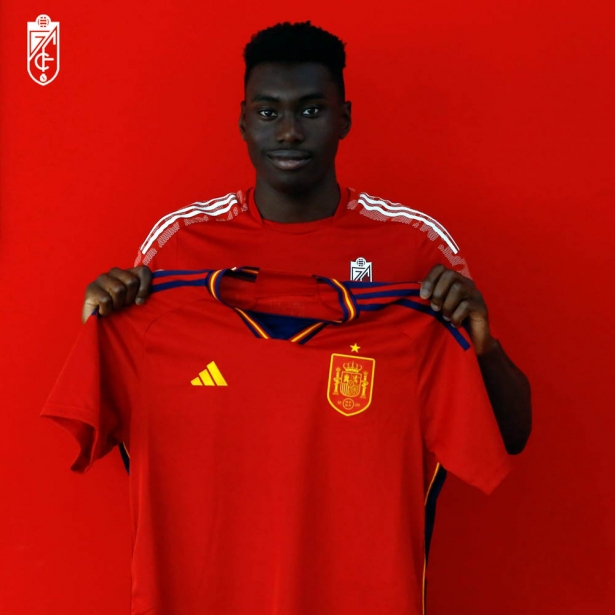Samu volverá a defender los colores de la Selección (GRANADA CF) Samu volverá a defender los colores de la Selección (GRANADA CF)