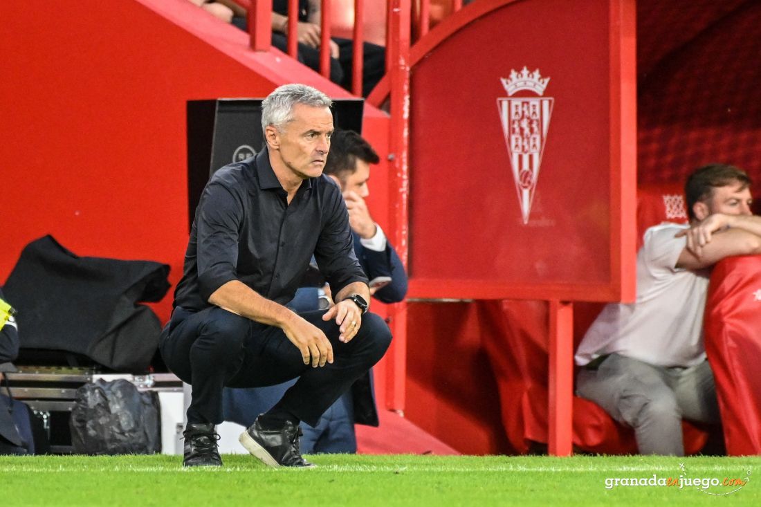 Escribá se mantiene invicto con el Granada (JOSÉ M. BALDOMERO)