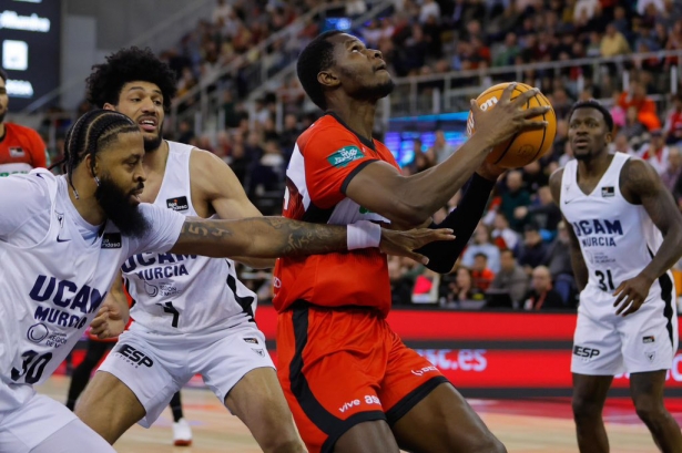 Ousmane Ndiaye debutó en el Covirán Granada (FERMÍN RODRÍGUEZ/COVIRÁN GRANADA)