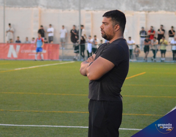 El técnico del Guadix CF, Alberto Chacón (J.PALMA) El técnico del Guadix CF, Alberto Chacón (J.PALMA)