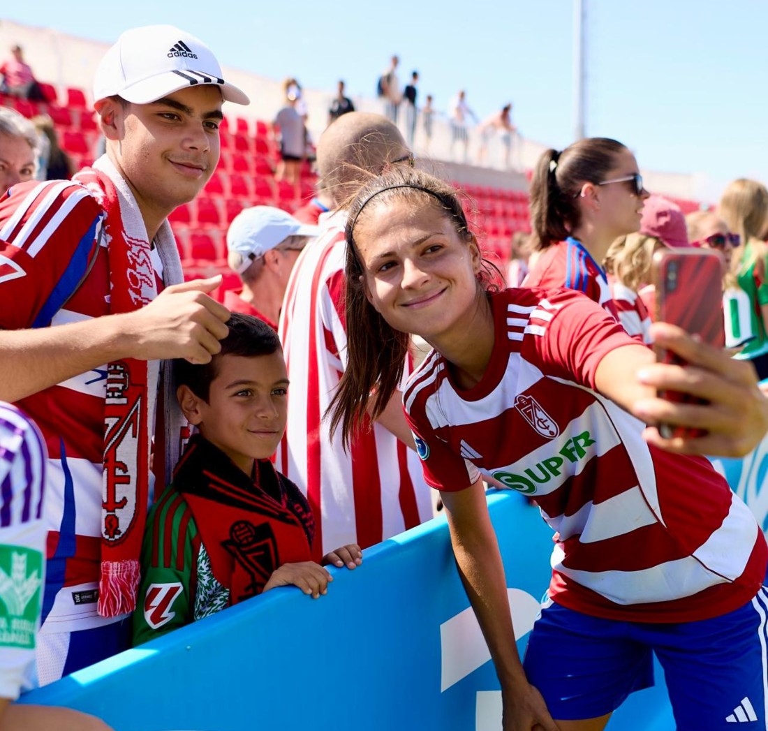 Laura Pérez busca un nuevo reto lejos de Granada (LALIGA F)