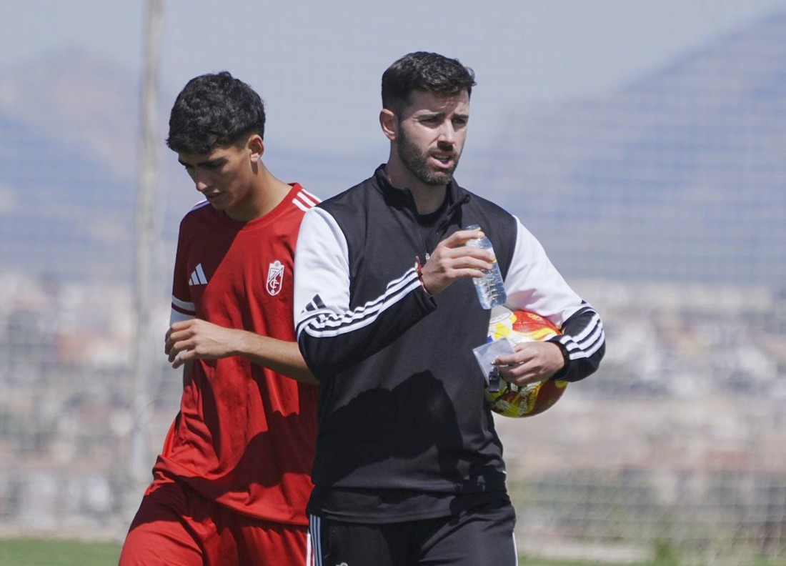 El Recreativo se pone en marcha (GRANADA CF)