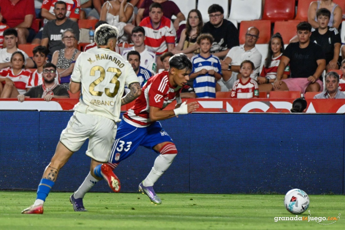 Samu Cortés buscará minutos en el Recreativo de Huelva (J. M. BALDMOMERO)
