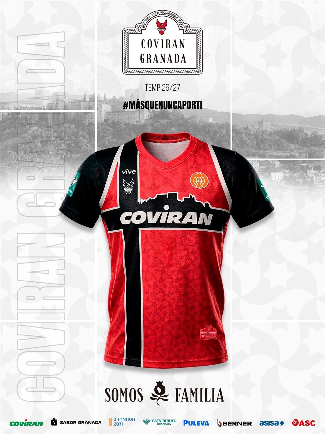 El rojo y la Alhambra copan el diseño de la primera equipación (COVIRAN GRANADA)