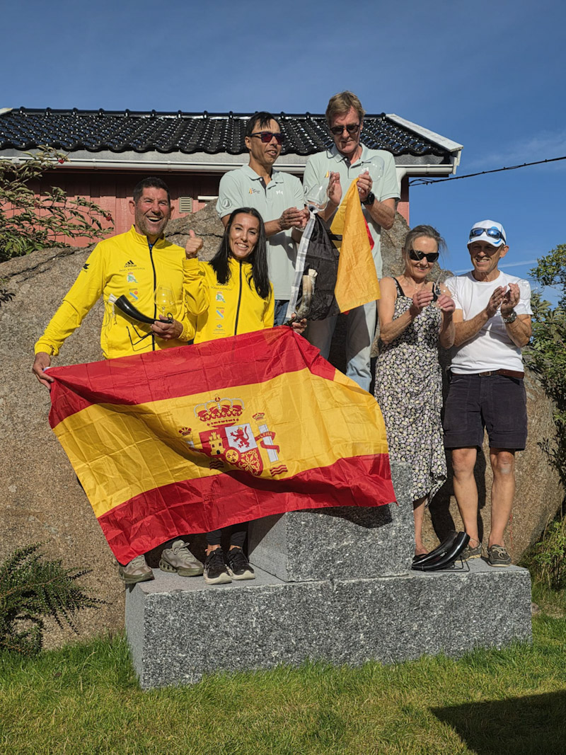 Los granadinos celebran su subcampeonato