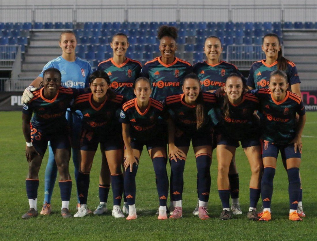 Las rojiblancas no arrancan con buen pie el campeonato (GRANADA CF)