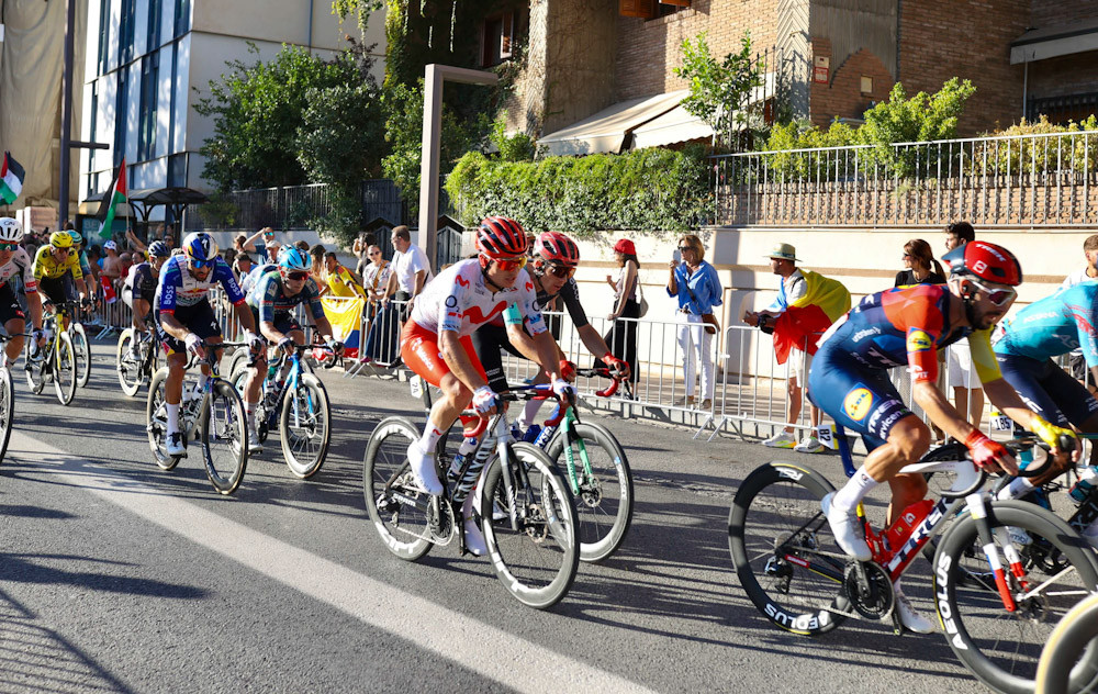Última etapa de la Vuelta Ciclista a España en Granada (GPMEDIA)