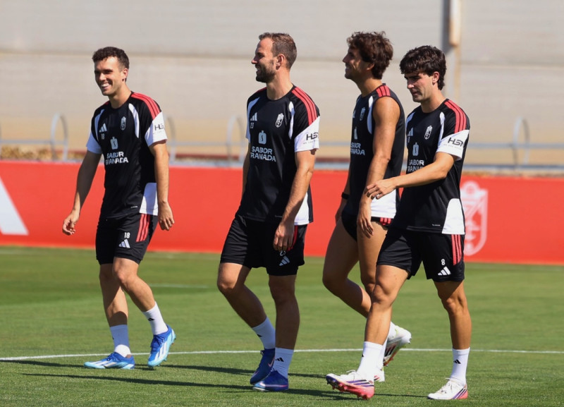 El equipo, preparado para medirse al Andorra (J. AZCOYTIA)