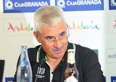 Fabri, durante una rueda de prensa en Los Cármenes. (BALDOMERO)