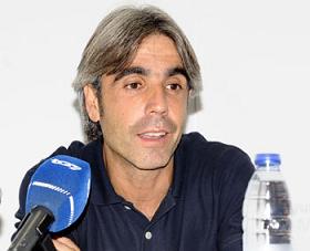Roberto ha conseguido encauzar el rumbo del club (BALDOMERO)