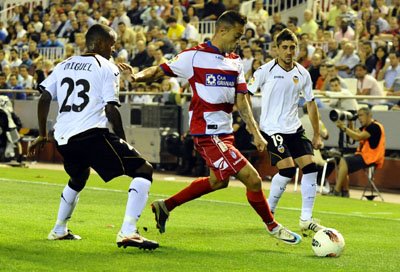 Dani Benítez, durante el partido disputado en Mestalla. (BALDOMERO)