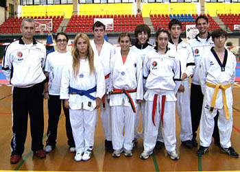 Representación granadina del club Song Chan Ho (GRJ) Representación granadina del club Song Chan Ho (GRJ)