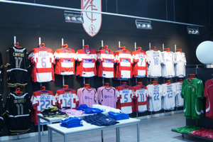 La nueva tienda que el club ha abierto en el Centro Comercial Neptuno