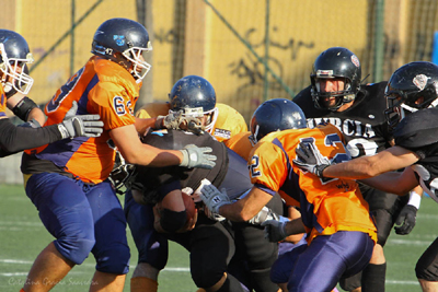 Enfrentamiento de la pasada temporada entre Lions y Cobras