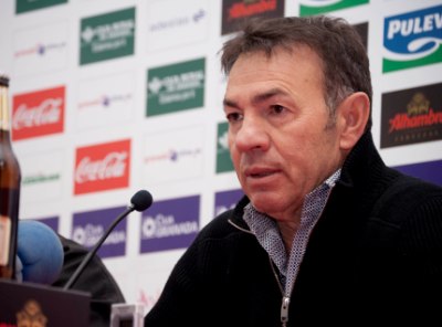 Abel Resino durante la rueda de prensa previa. (Foto:ALBERTO FRANCO)