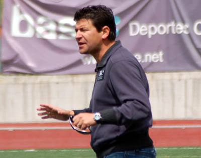 Fernando durante el transcurso de un partido
