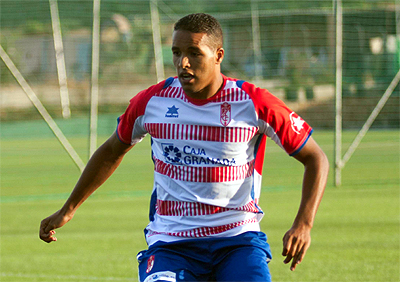 El Arabi promete goles esta temporada (DAVID HIDALGO)
