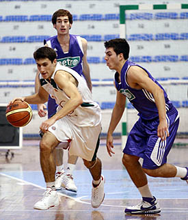 Una acción del encuentro (CBGRANADA.COM) Una acción del encuentro (CBGRANADA.COM)