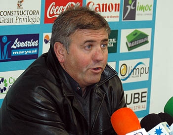 Maquiles durante una rueda de prensa (MUCHO DEPORTE)