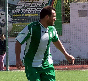 Jesús Sierra durante el encuentro contra el Marbella