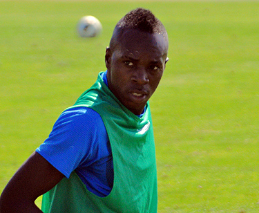 Nyom sigue demostrando su buen estado de forma