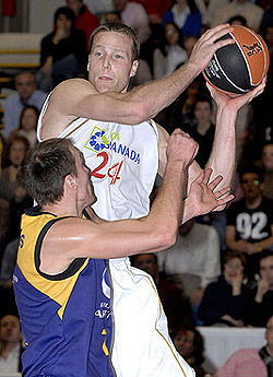 Borchardt no podrá ayudar en la cancha (ACB.COM)