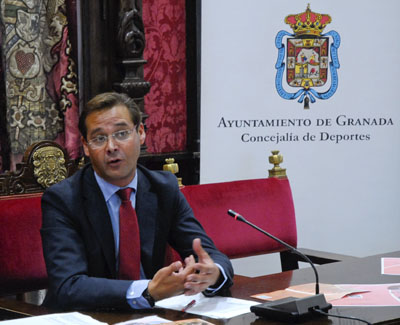Antonio Granados, durante la presentación de las actividades deportivas