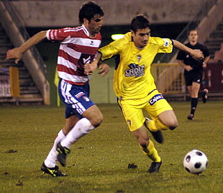 Garde en el encuentro de Copa Federación ante el Cádiz CF