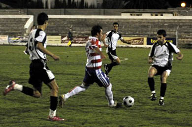 Migue Montes en el partido jugado en Badajoz (GRANADACF.ES)